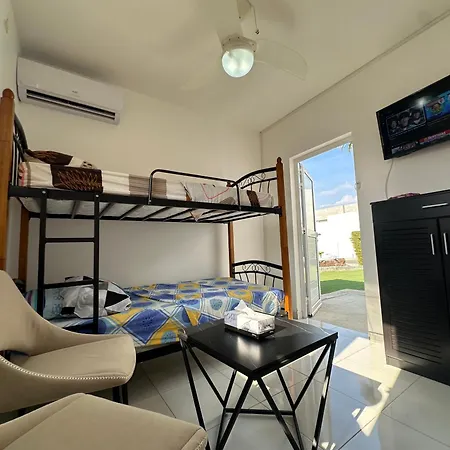 Stylish, Quiet 800m From The Beach, Pernera *