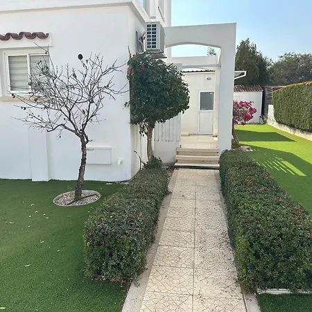 Stylish, Quiet 800m From The Beach, Pernera Paralimni